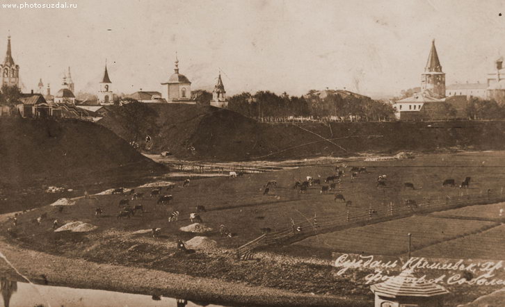 Панорама Суздальского кремля в начале XX века