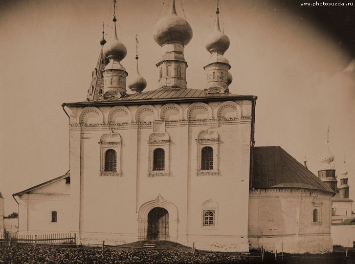 Петропавловская церковь в Суздале