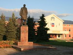 Памятник Ленину в Суздале