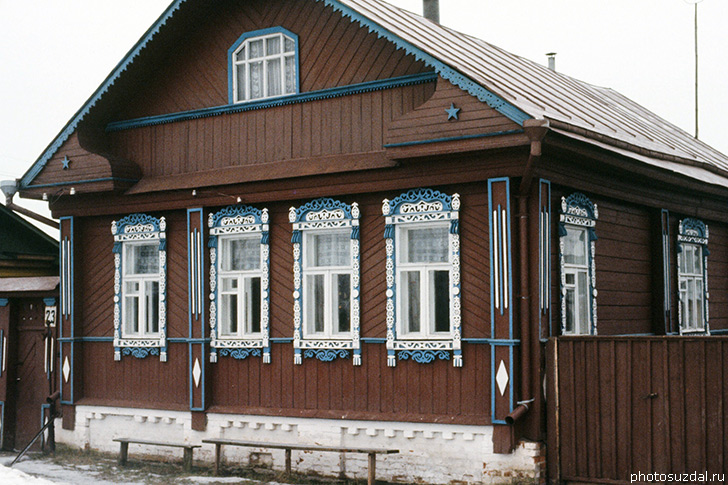    1982 
